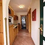 Appartementhaus Olympia Schloessl *
