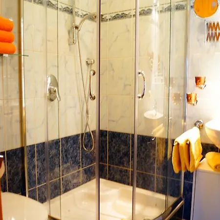 Appartementhaus Olympia Schloessl ノイシュティフト・イム・シュトゥーバイタール