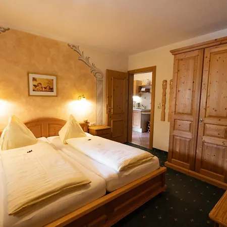 Appartementhaus Olympia Schloessl アパート *