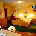 Appartementhaus Olympia Schloessl شقة نيوستيف ام ستوبيتا