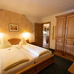 Appartementhaus Olympia Schloessl شقة *