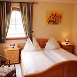 شقة Appartementhaus Olympia Schloessl *