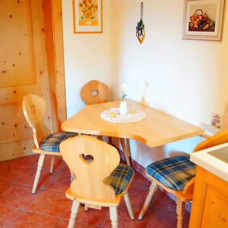 Appartementhaus Olympia Schloessl * Neustift im Stubaital