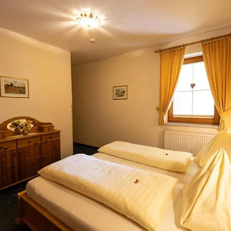 Appartementhaus Olympia Schlössl * Neustift im Stubaital