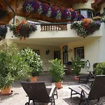 Apartament Appartementhaus Olympia Schloessl *