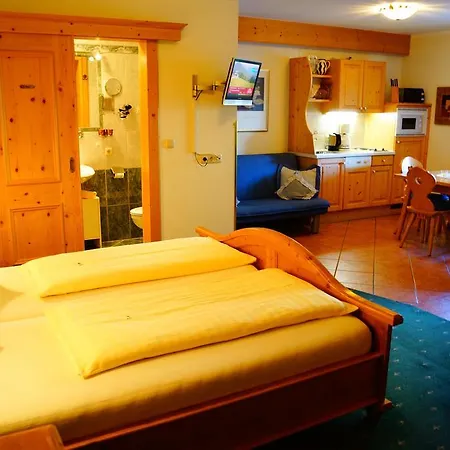 شقة Appartementhaus Olympia Schloessl