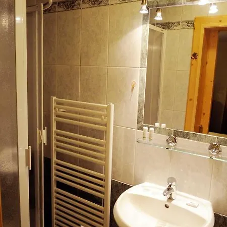 شقة Appartementhaus Olympia Schloessl